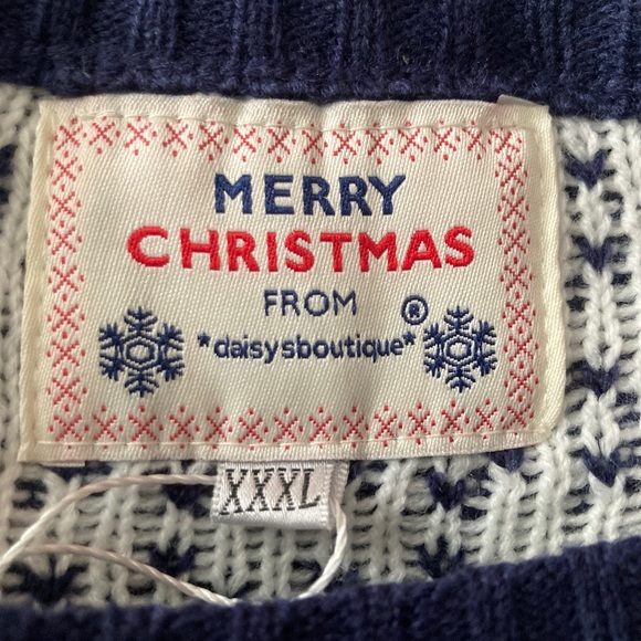 Christmas Sweater - Picture 4 of 4